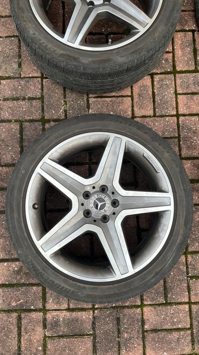 Koła Mercedes-Benz OEM 19 AMG 8JX19 H2 ET43.5 GLA