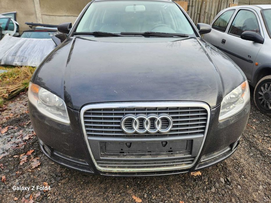 Audi A4 B6/B7 reflektory