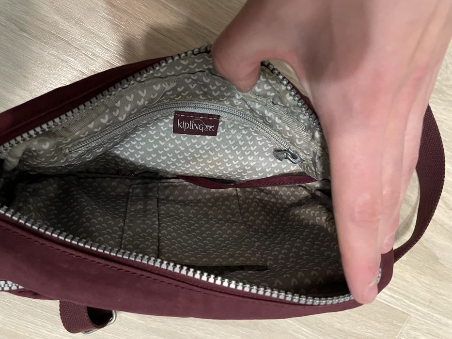 bag kipling бордовая