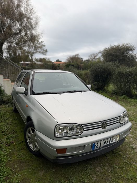 Volkswagen Golf 1.6
