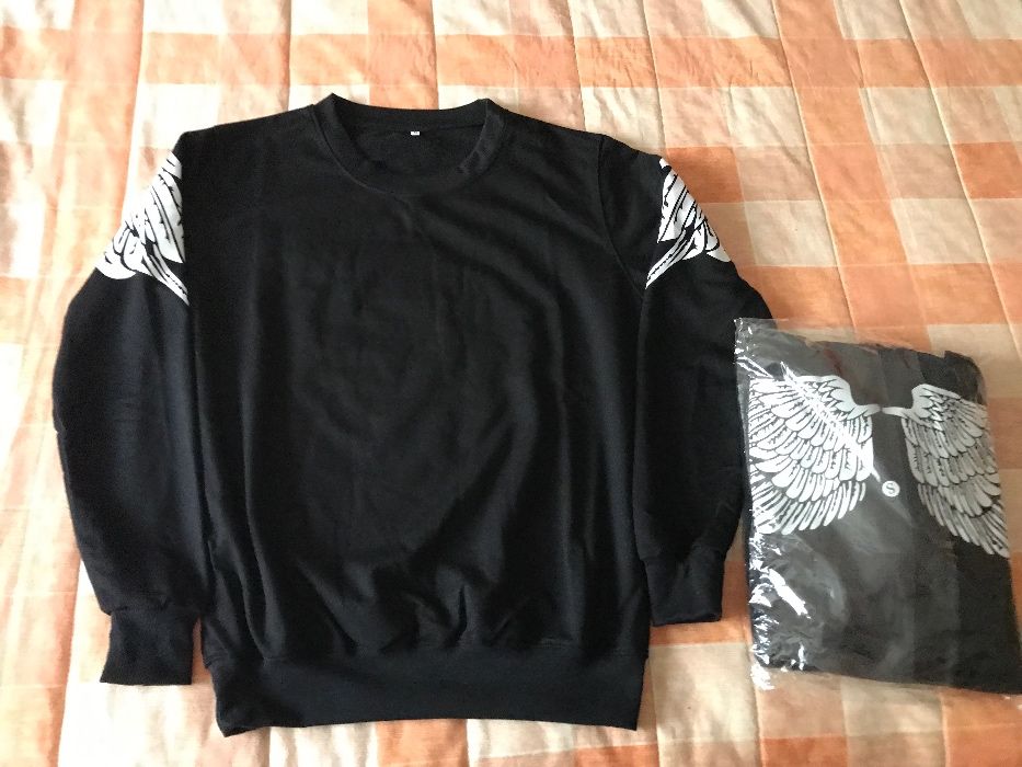 Camisola com "asas" NOVA preta para jovens originais