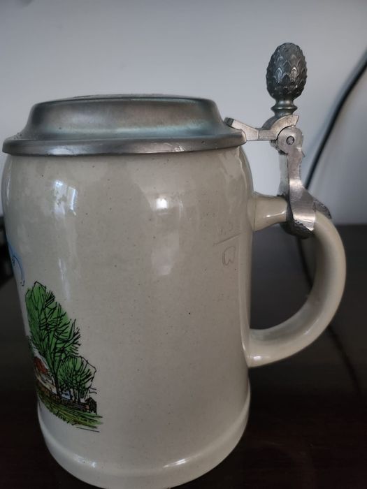 Stary kufel do piwa ceramiczny