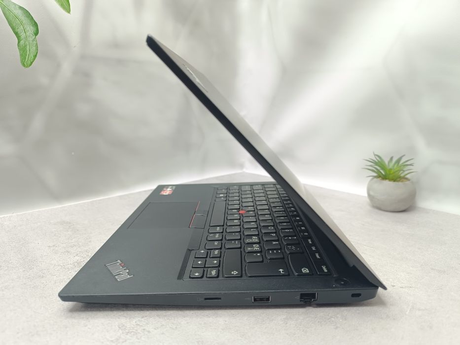 Ноутбук Lenovo ThinkPad E495/Ryzen 5 Pro 3500U/16GB/512 NVMe/IPS
