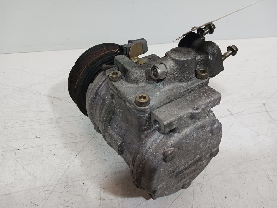 Compressor AC LAND ROVER Discovery II (L318)
