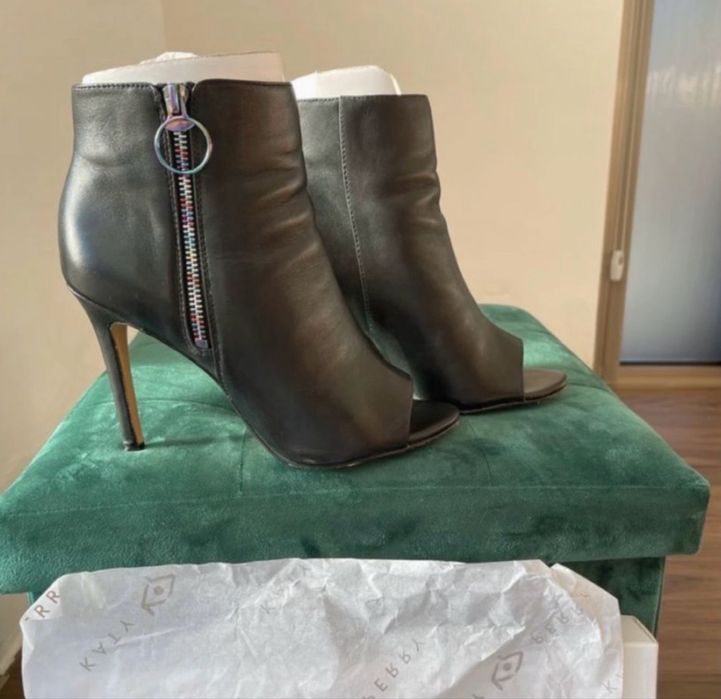 Botim marca Kety Perry