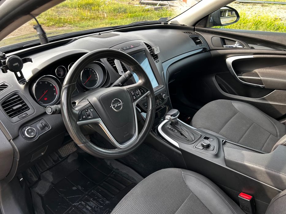 Opel Insignia 2.8 V6 Turbo 260 KM 4x4 | Ekran Tesla |