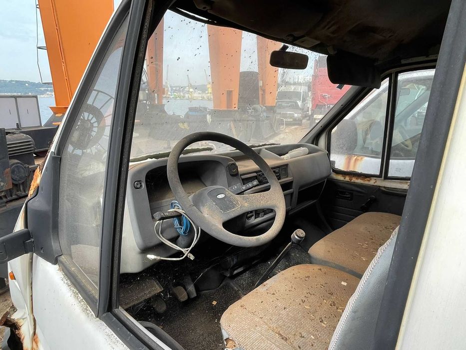 Ford Transit 190 Van Longa para peças, só vendo completa