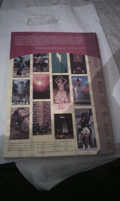 Livro angola 30 anos