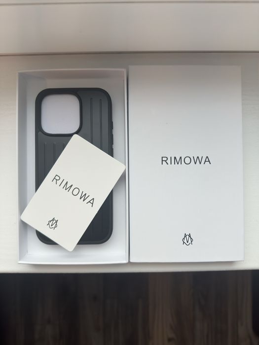 Case Rimowa Iphone 16 pro
