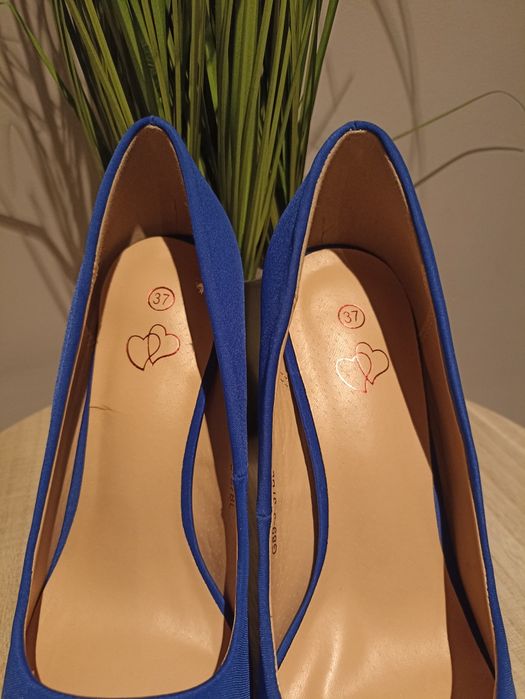 Szpilki chabrowe roz.37 Fashion