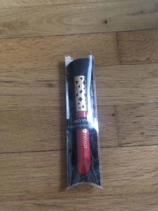 Pędzelek do konturowania