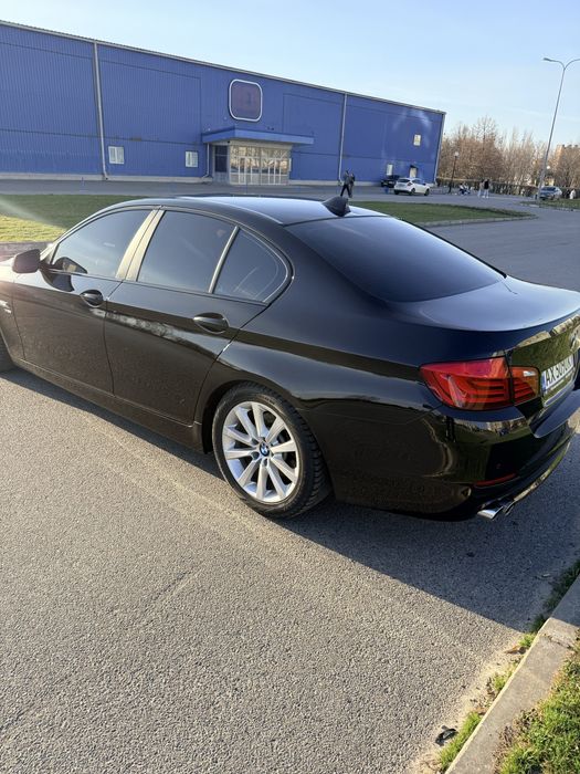 BMW 528I Xdrive