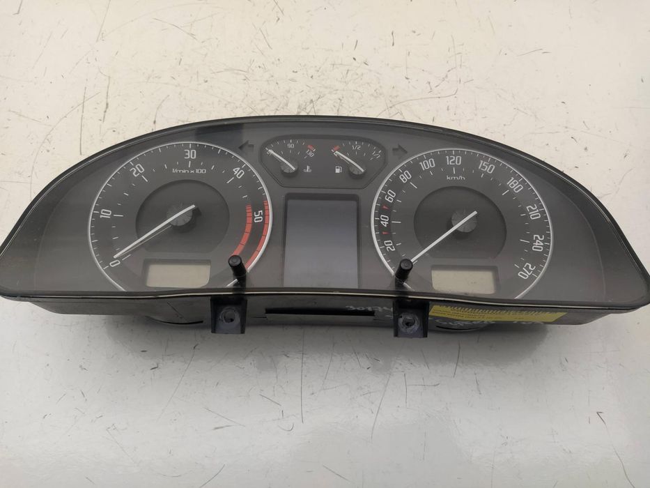 Quadrante Skoda Superb 3U4