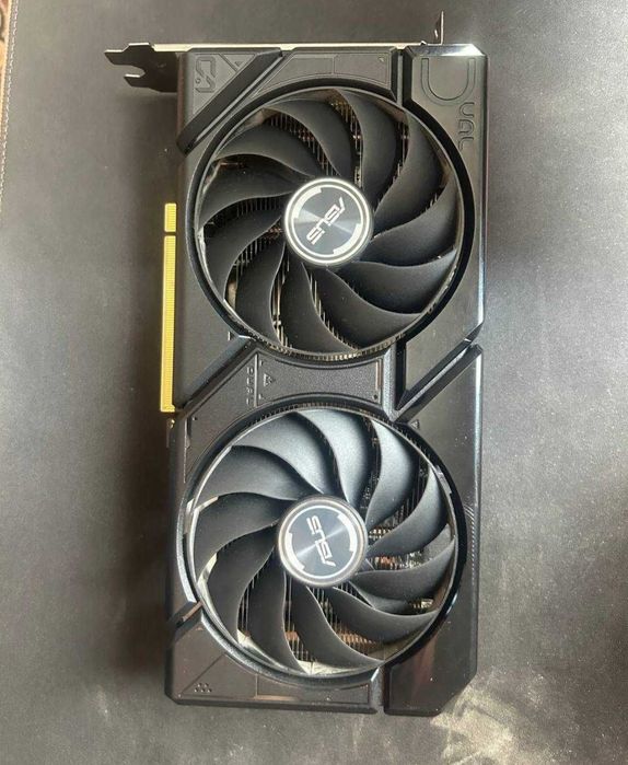 Відеокарта RTX 4070 super