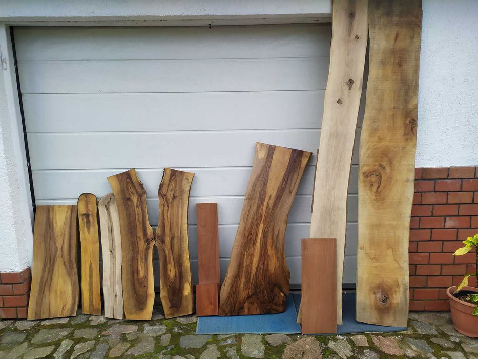 Suchy orzech foszty, blaty deski i inne