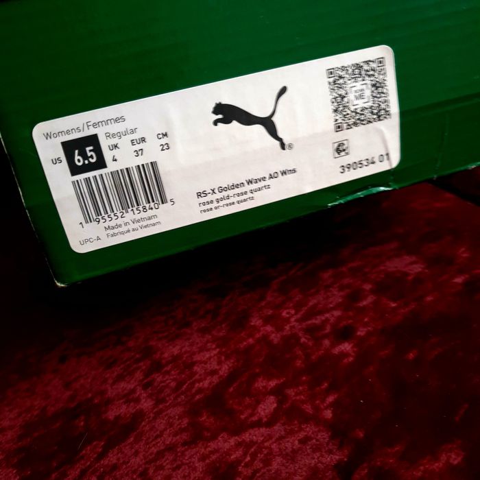 Жіночі яскраві кросівки Puma rs x cassia trinity