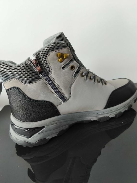 Wyprzedaż Męskie szare buty zimowe ocieplane  za kostkę 44