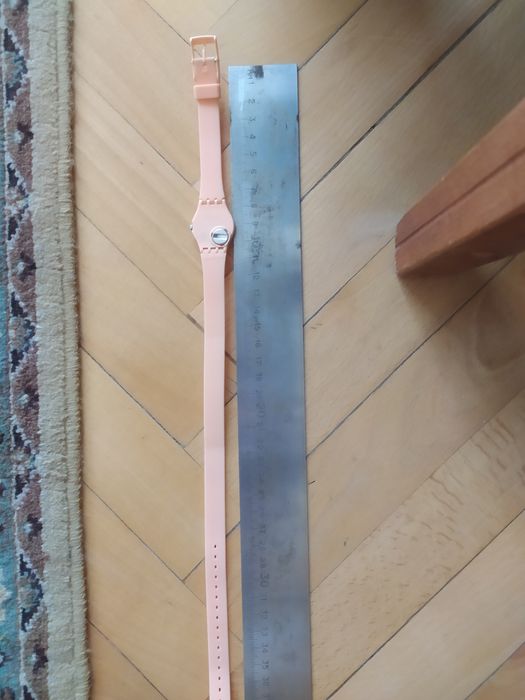 Продам часы Swatch hits hots