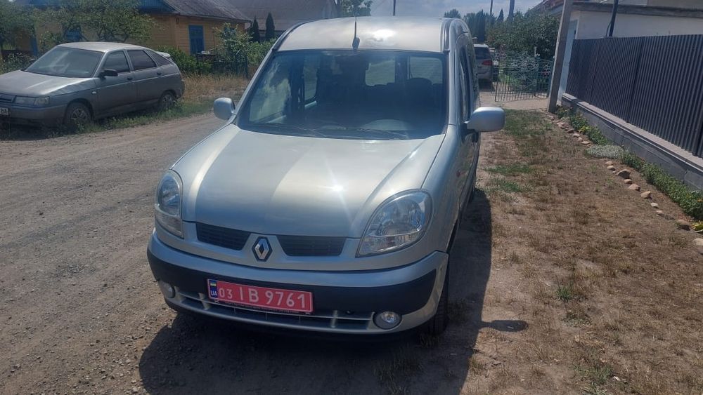 Продам    свіжо пригнаний Renault Kangoo