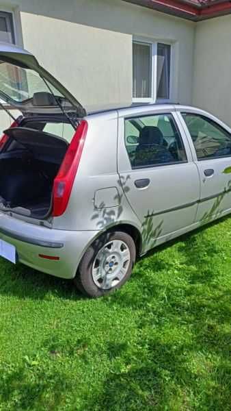 Samochód osobowy Fiat Punto multijet 1,3