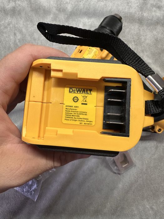 ‼️ ТОП ПРОДАЖ ‼️ шуруповерт DeWalt DCD805