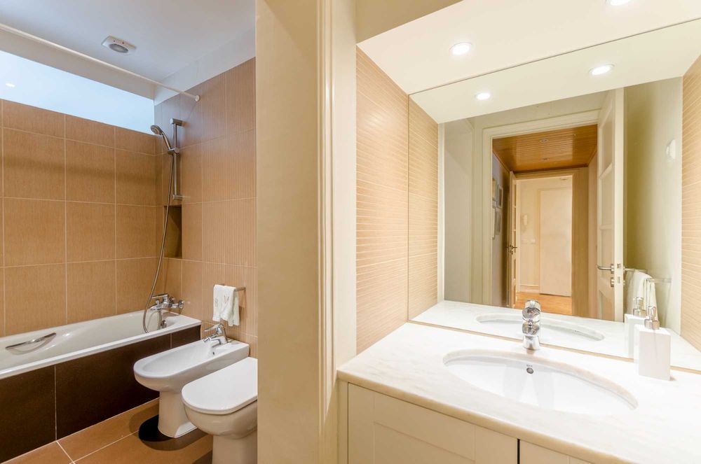Apartamento T3 nas Avenidas Novas/Arco do Cego