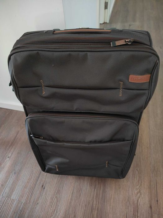 Malas de viagem cabine e porão