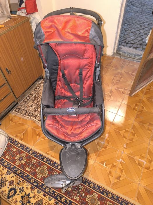 Carrinho bebe trio Chicco activ3