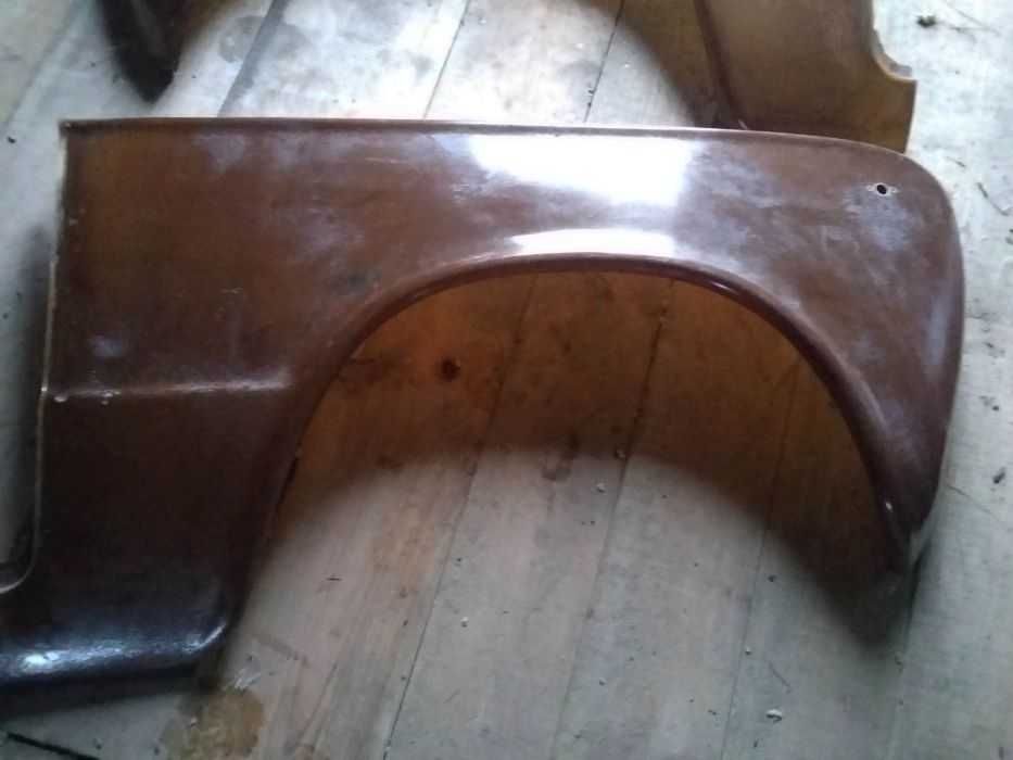 крылья (пластик) ВАЗ 2101,21011