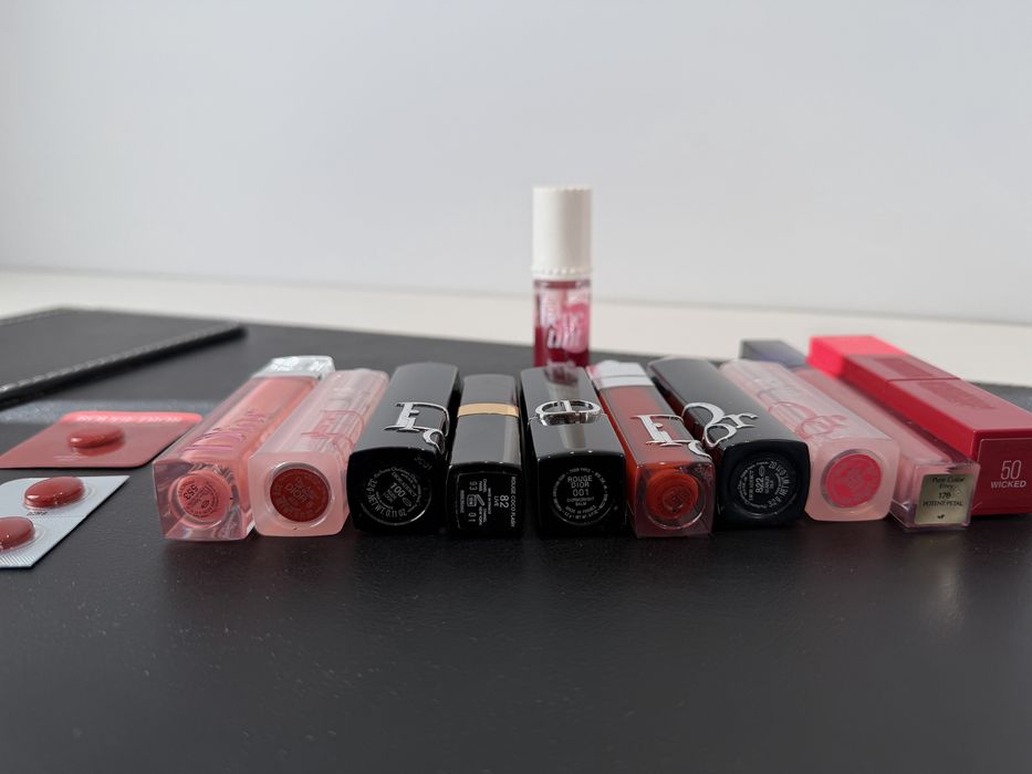 Zestaw markowych kosmetyków do ust Dior YSL MAC Rhode Chanel estee lauder benefit