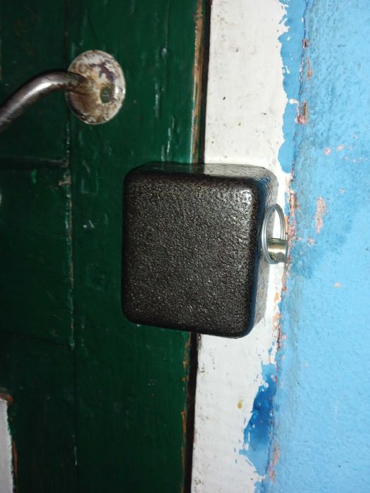 Замки амбарні 2 штуки