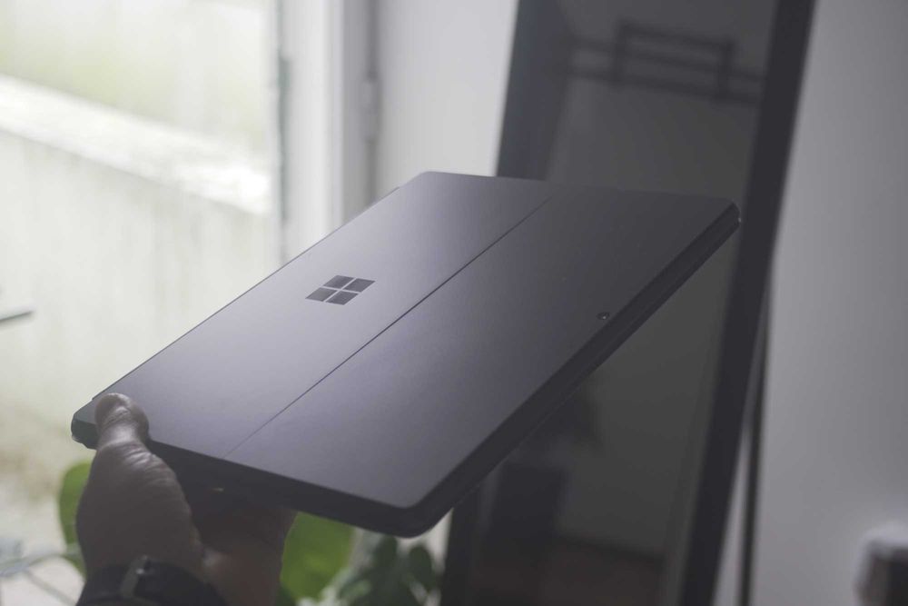 Microsoft Surface Pro 8 (i7)