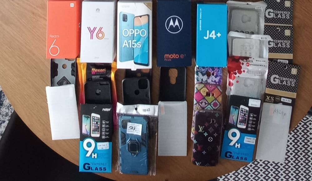 Zestaw 5 sztuk smartfonów