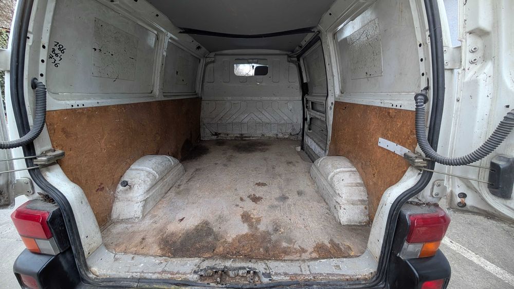 VW T4 bezwypadkowy lakier oryginał