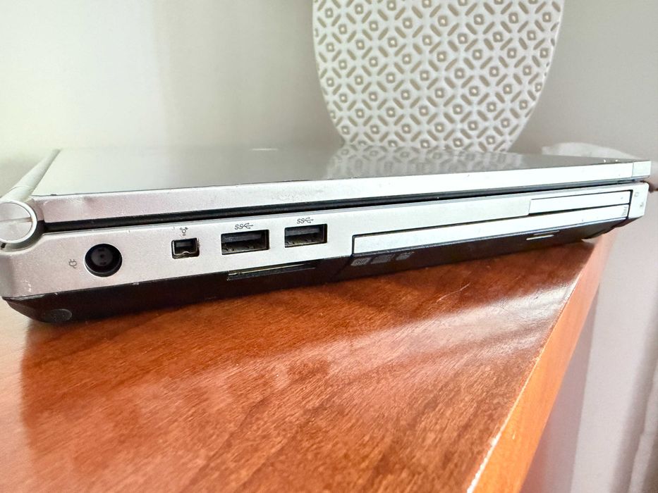 HP Elitebook 8470p|14" HD|i5 vPRO 3380M a 2.9Ghz|8Gb Ram|Ssd 250Gb|