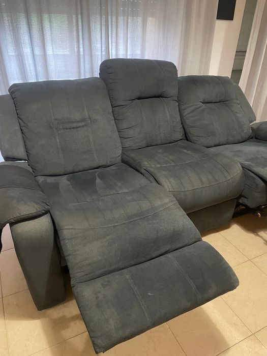 Sofá 3 lugares, 2 lugares elétricos (Conforama)