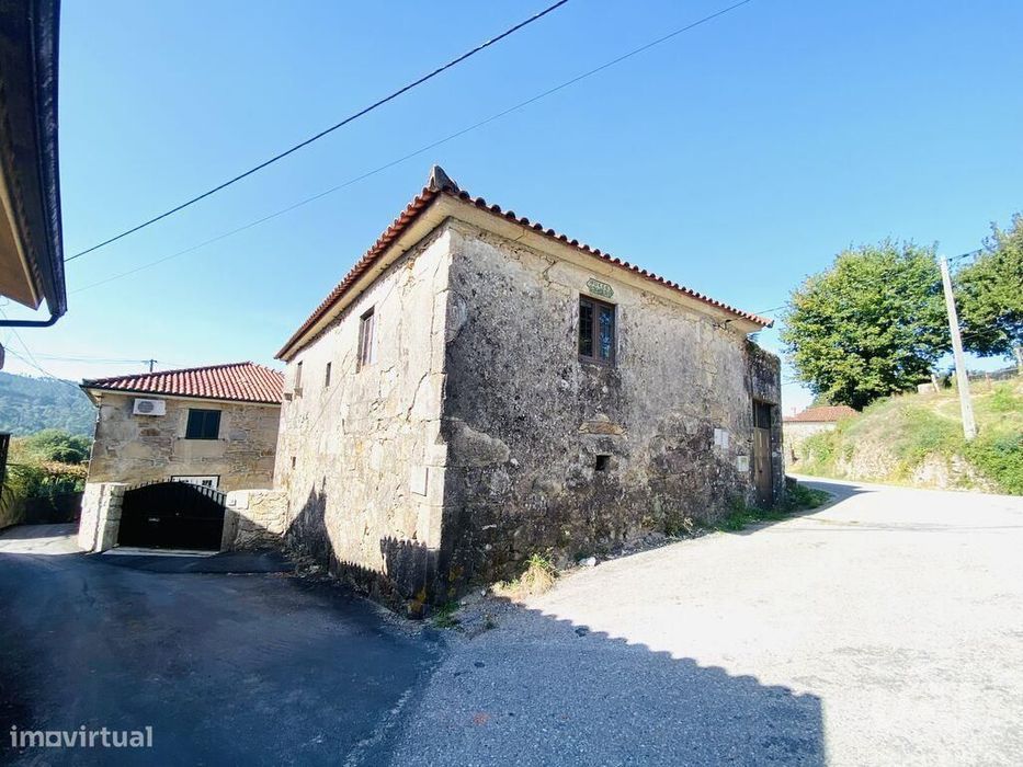 Casa / Villa T1 em Romarigães de 176 m2