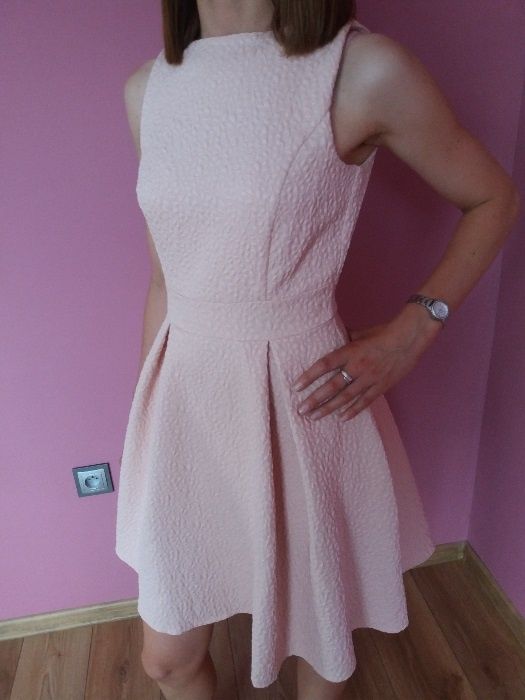 sukienka Orsay roz. 34 pudrowy róż