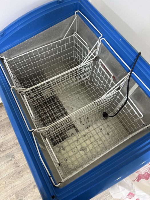 Продам морозильну ларь