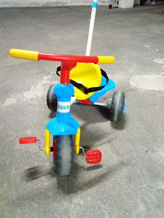 Vendo triciclo FEBER