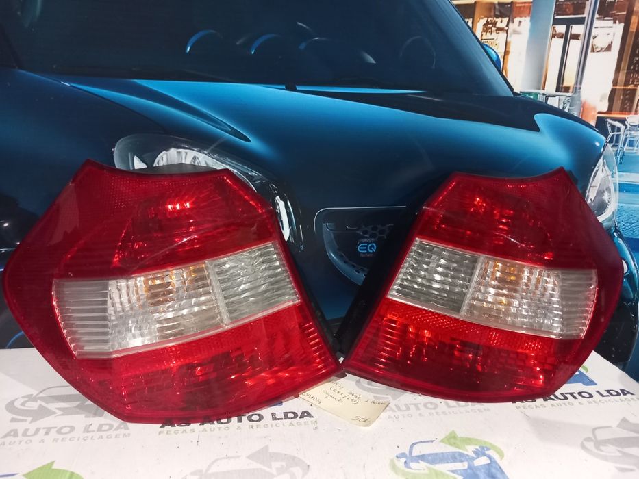 Farolim traseiro esquerdo e direito BMW Série 1 E81 E87