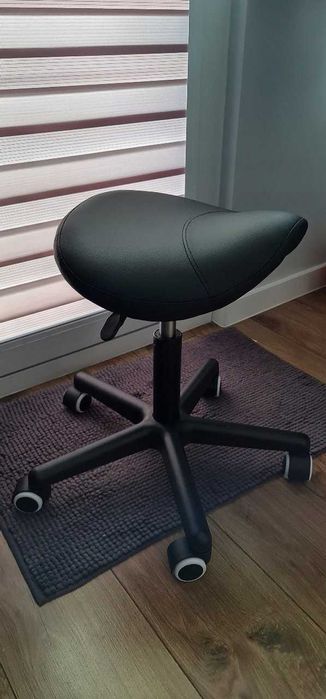 Taboret Stołek Kosmetyczny Fryzjerski Medyczny na Kółkach Obrotowy