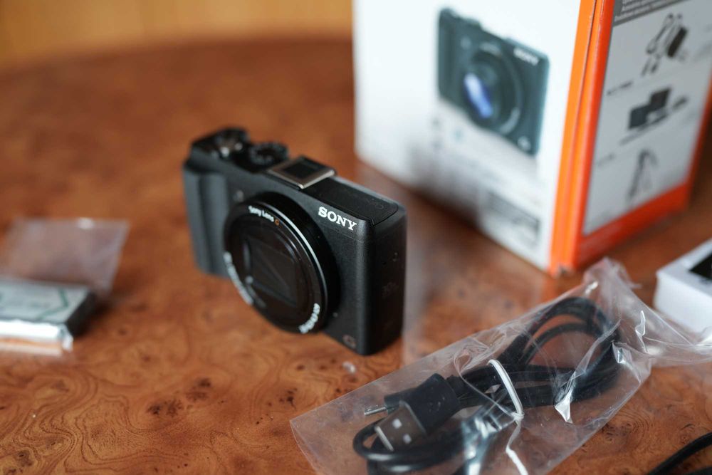 Aparat SONY cyber-shot  DSC-HX60