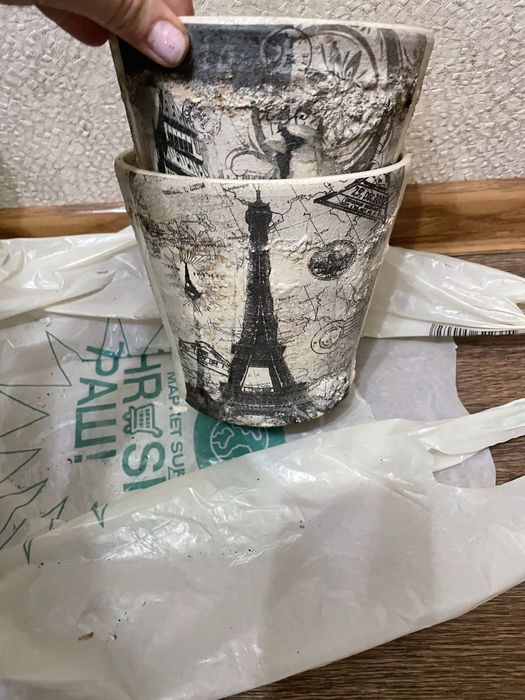 Продам керамічні горщики для квітів. 2 шт.