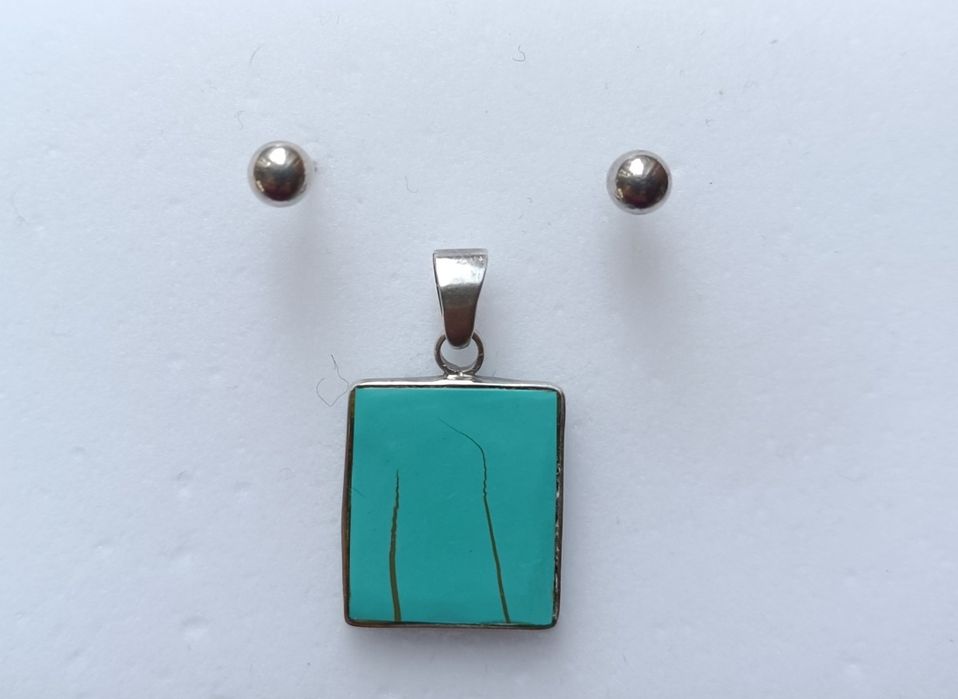 Zawieszka srebrna z turkusem i kolczyki srebrne kulki sztyft