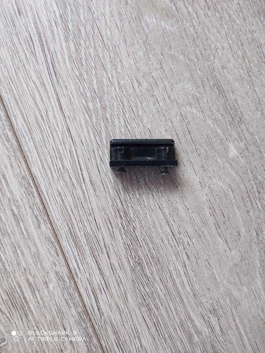 Radmor seria 5102 uchwyt płytek dolnych