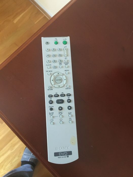 DVD проигрыватель Sony.