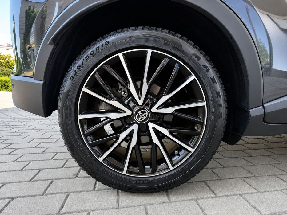 Toyota C-HR, 1.8, hybryda, automat, premium