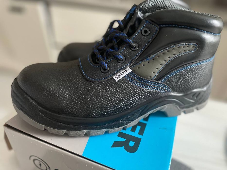 Рабочие ботинки, новые