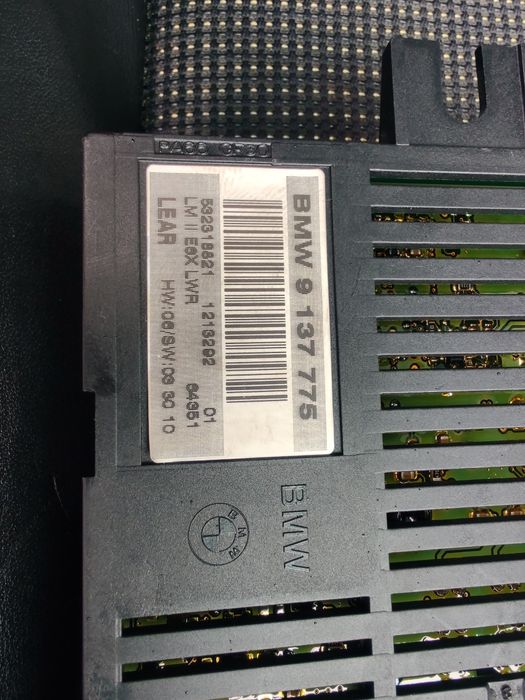 Módulo LM2 E61 ( sem faróis adaptativos)